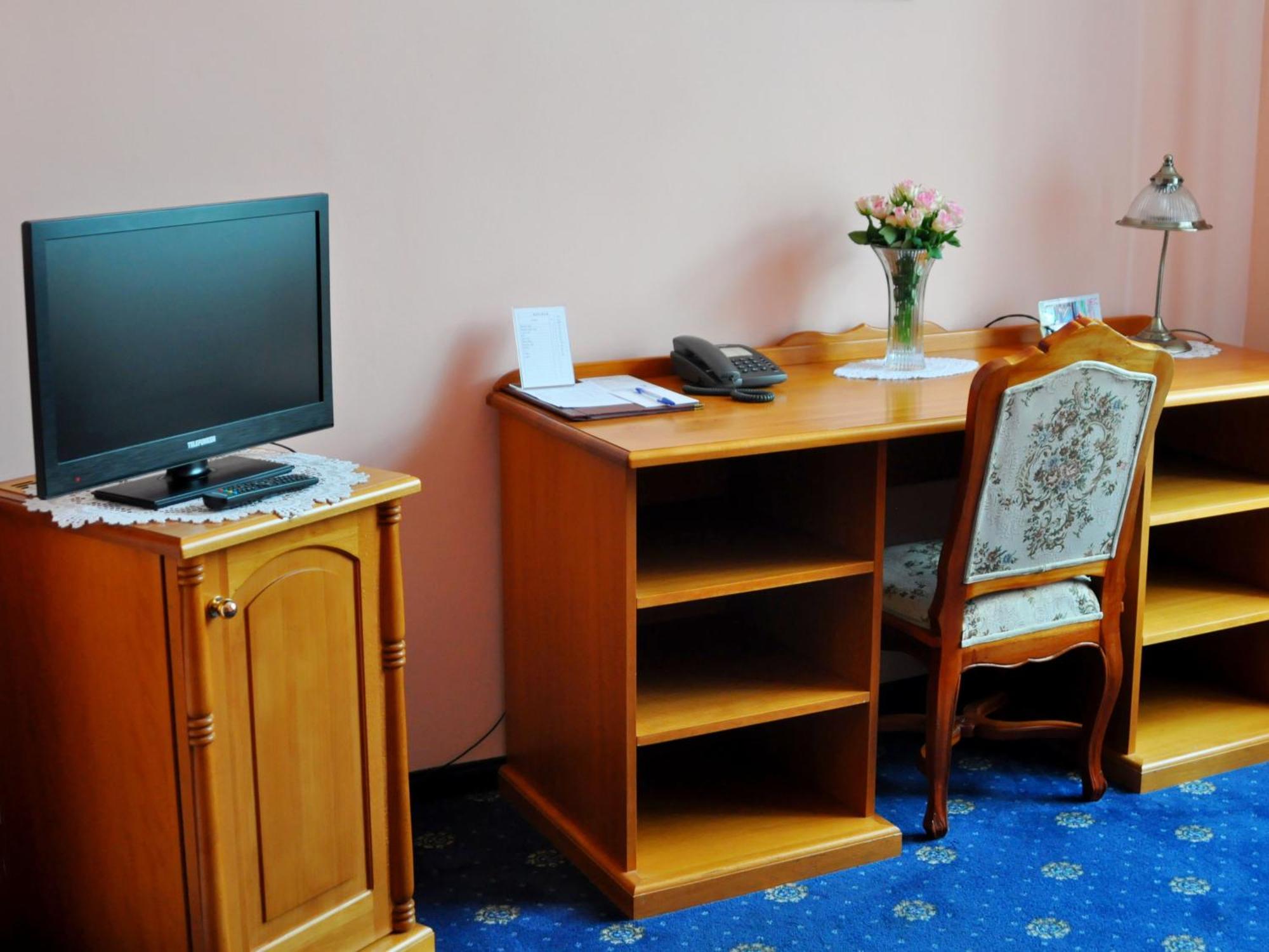 Opera Hotel 4*